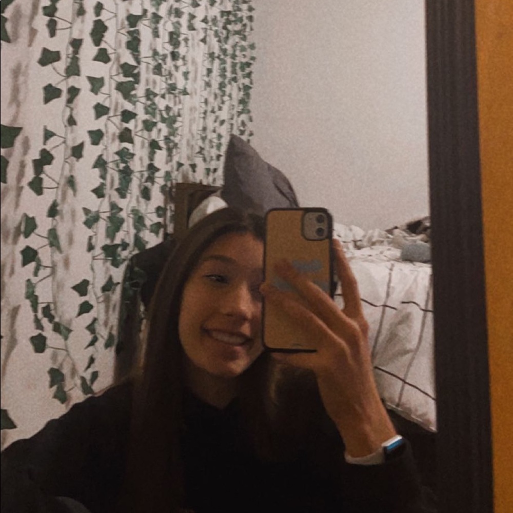 Meet your Posher, Kalynn